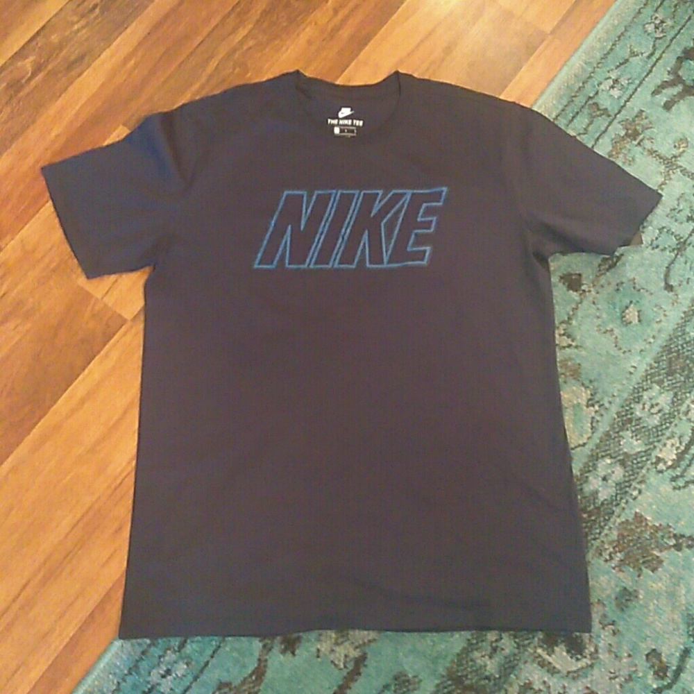 Mens Nike Shirt
